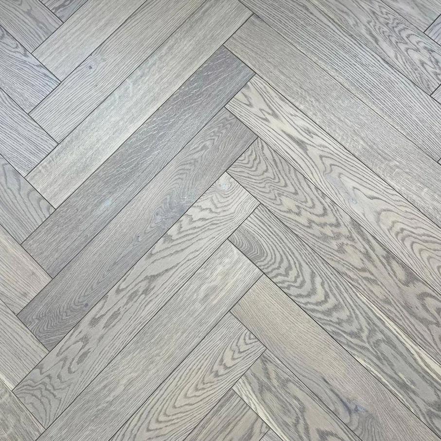 Изображение товара Инженерная доска Kraft Parkett 905 Дуб Натур 13.5 мм 60x10 см - венгерская ёлка