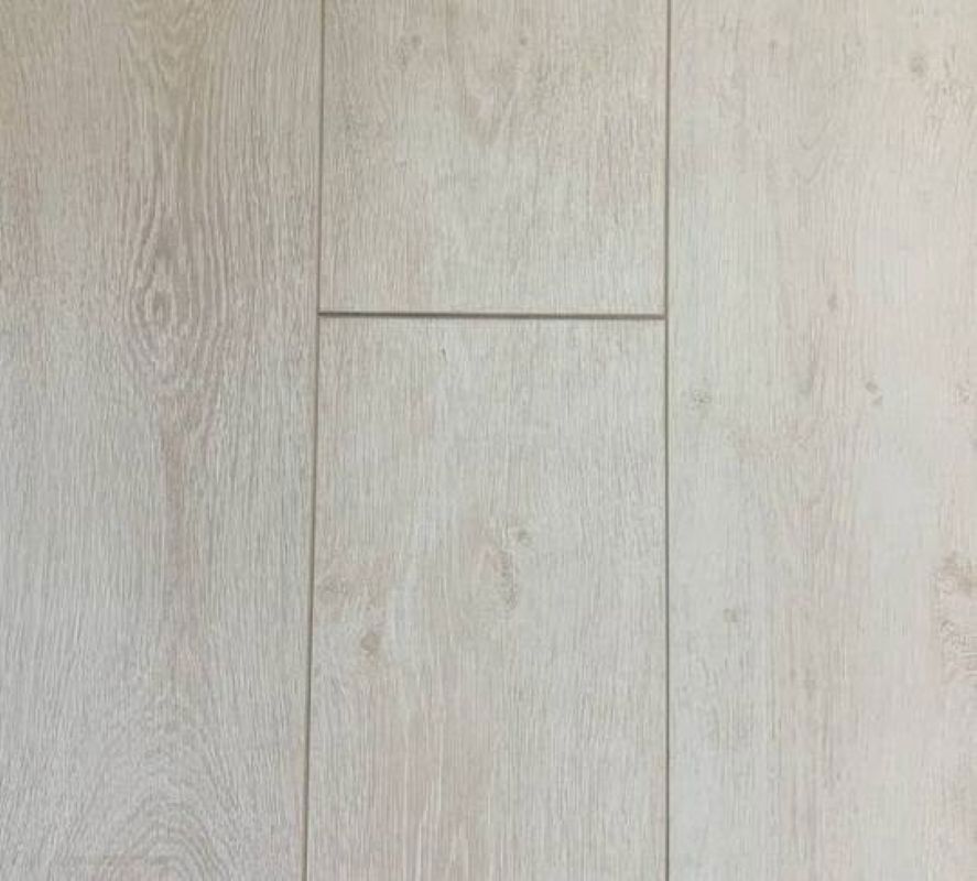 Изображение товара Ламинат Royce Focus Дуб Барбадос 33 класс толщина 8 мм 2.134 м², цена за упаковку