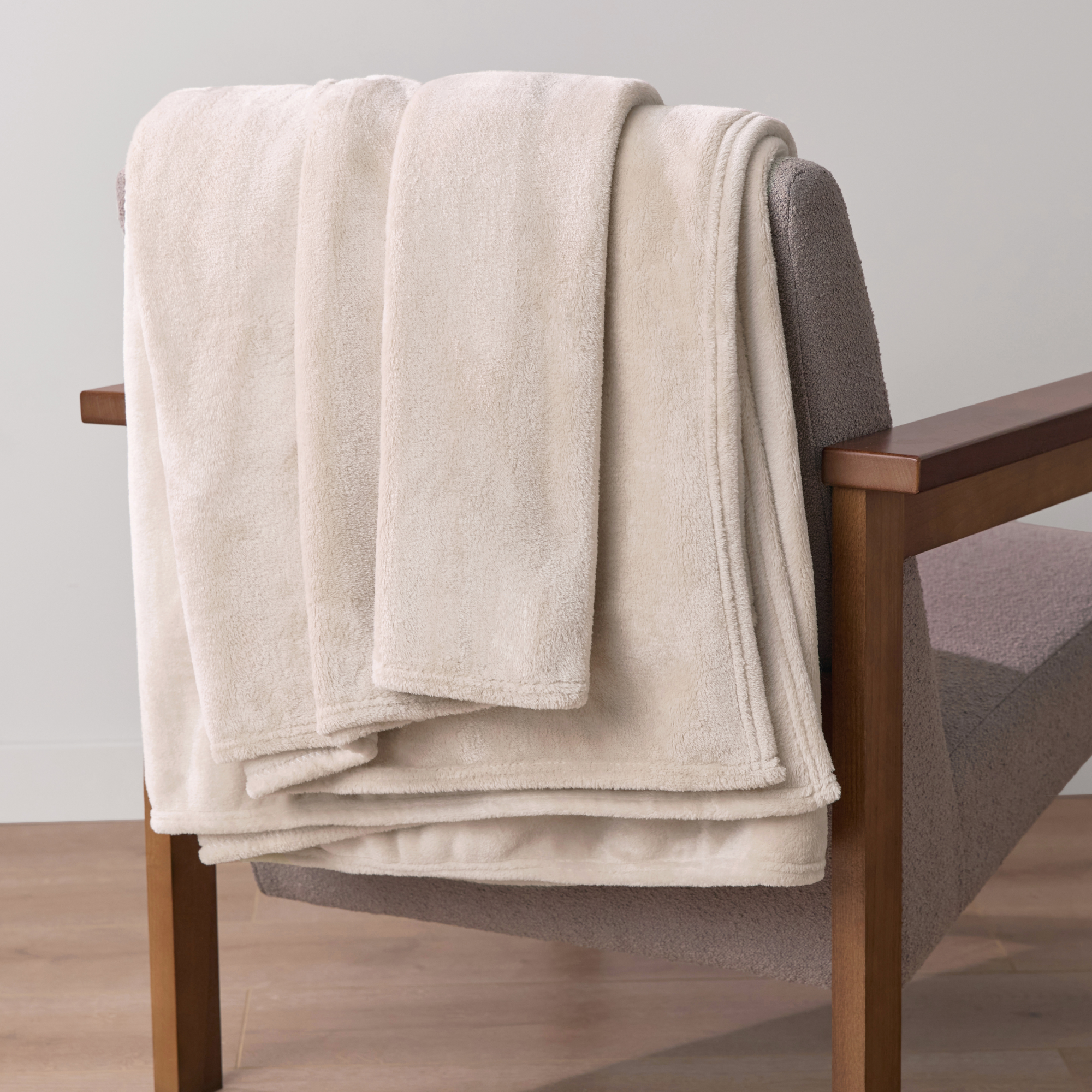 Изображение товара Плед Flandria 200x220 см микрофибра цвет бежевый