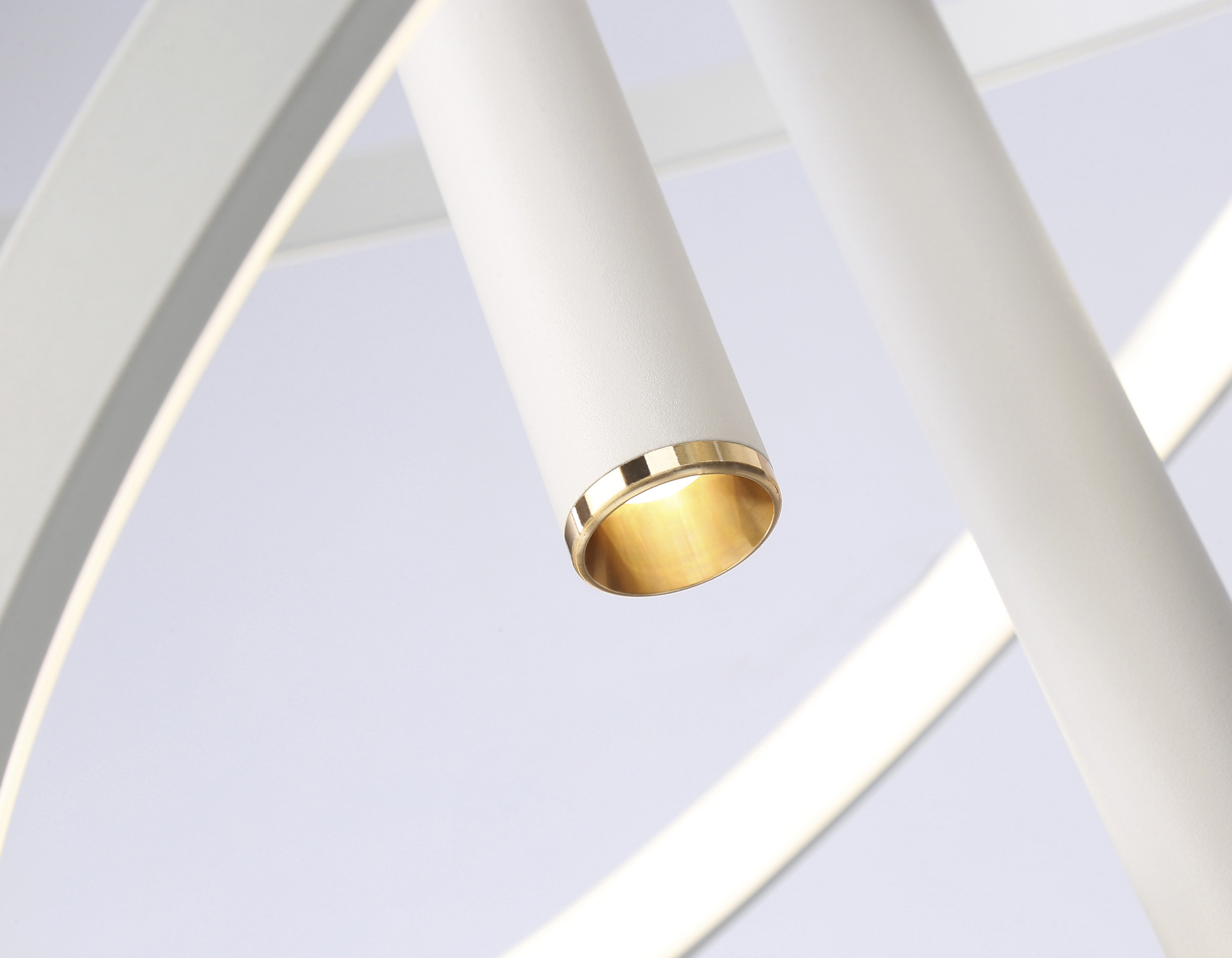 Изображение товара Люстра подвесная Ambrella Light Comfort AMBR_FL5371 5 плафонов стиль Хай-тек пульт Изображение товара Люстра подвесная Ambrella Light Comfort AMBR_FL5371 5 плафонов стиль Хай-тек пульт