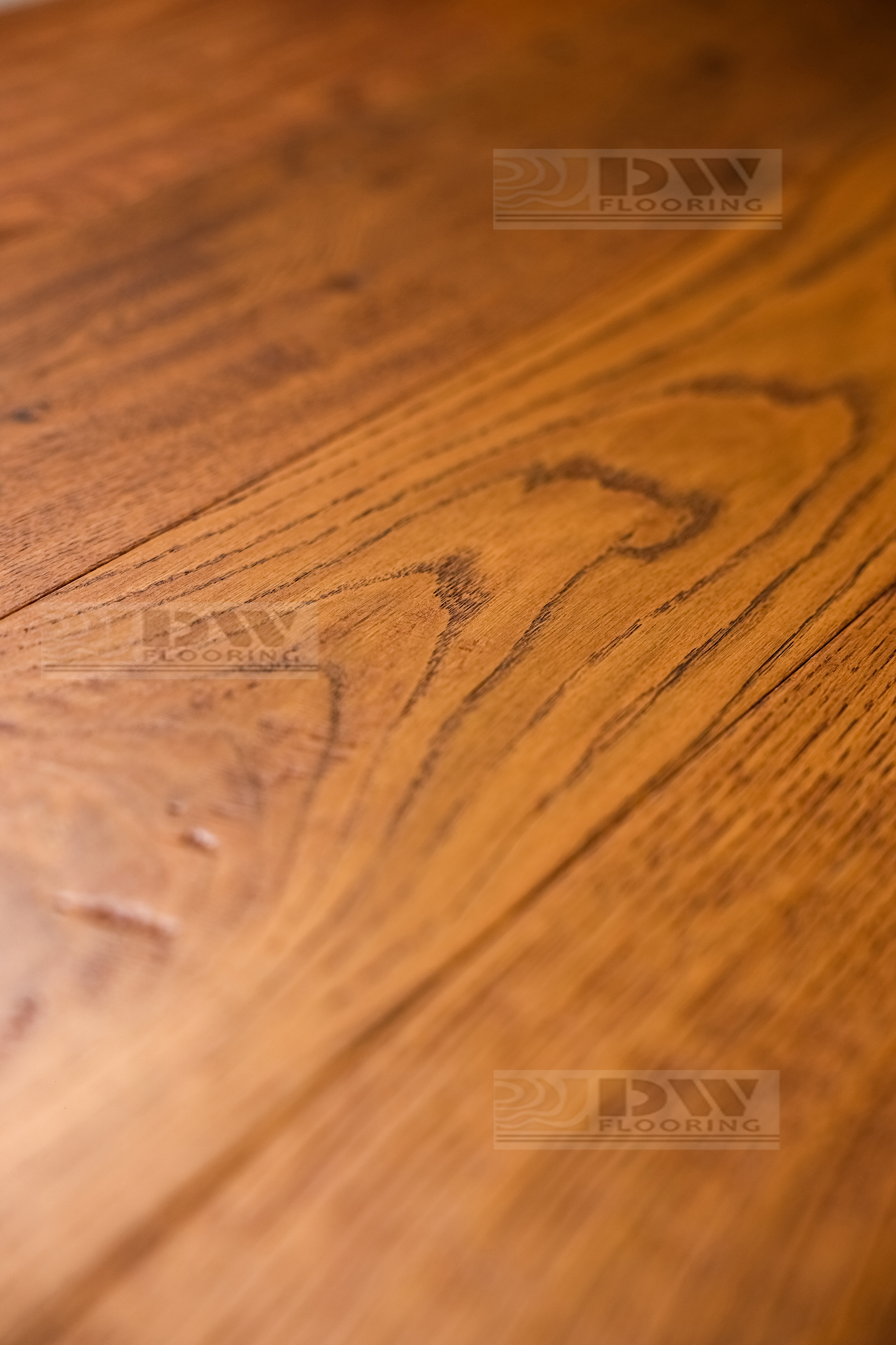 Изображение товара Паркетная доска однополосная дуб DW Flooring DW-006 LEY 23 класс толщина 14 мм с фаской 1.44 м², цена за упаковку Изображение товара Паркетная доска однополосная дуб DW Flooring DW-006 LEY 23 класс толщина 14 мм с фаской 1.44 м², цена за упаковку