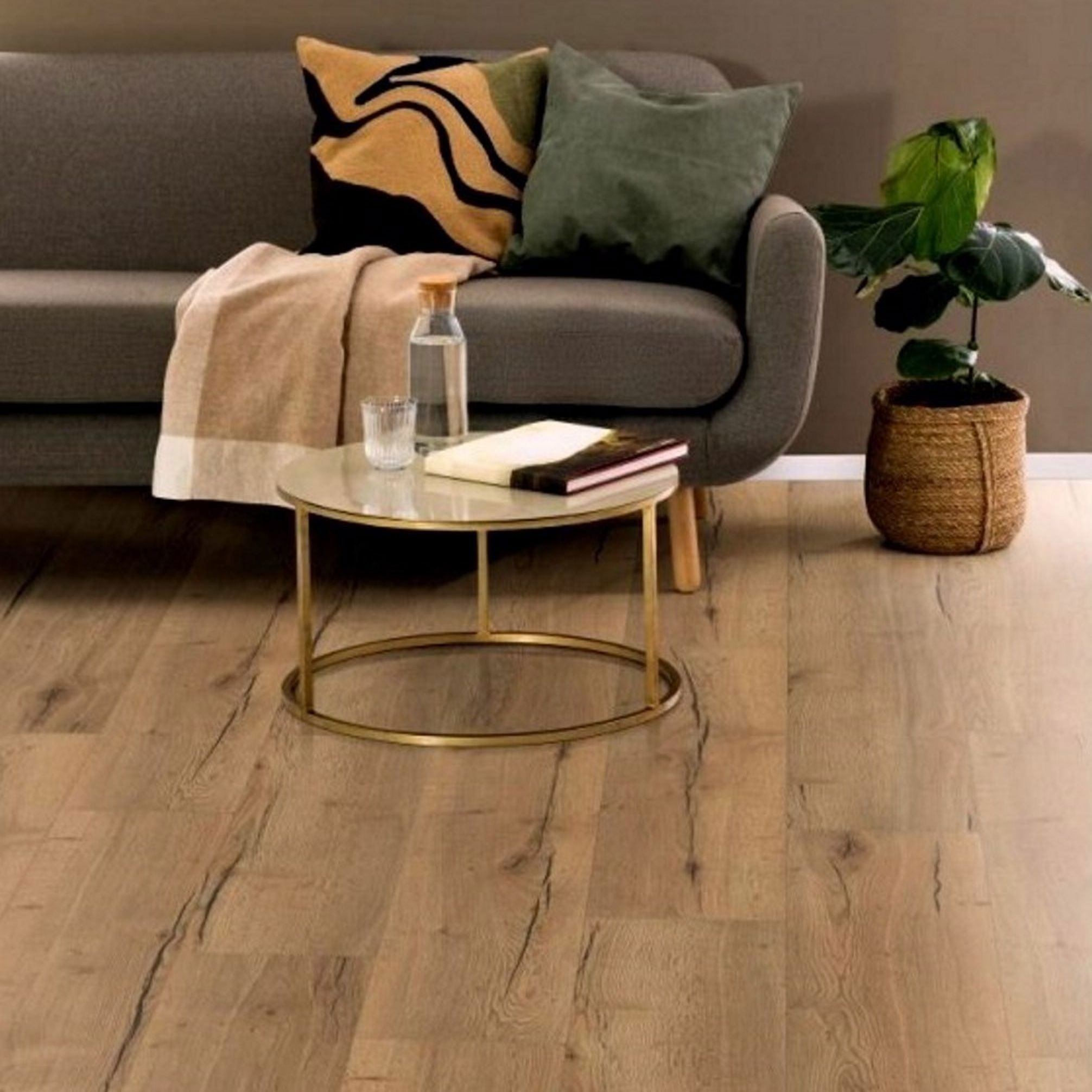 Изображение товара Ламинат ARTFLOOR Дуб Фаррел 10 мм 33 класс 4 фаски, 1,975 м²