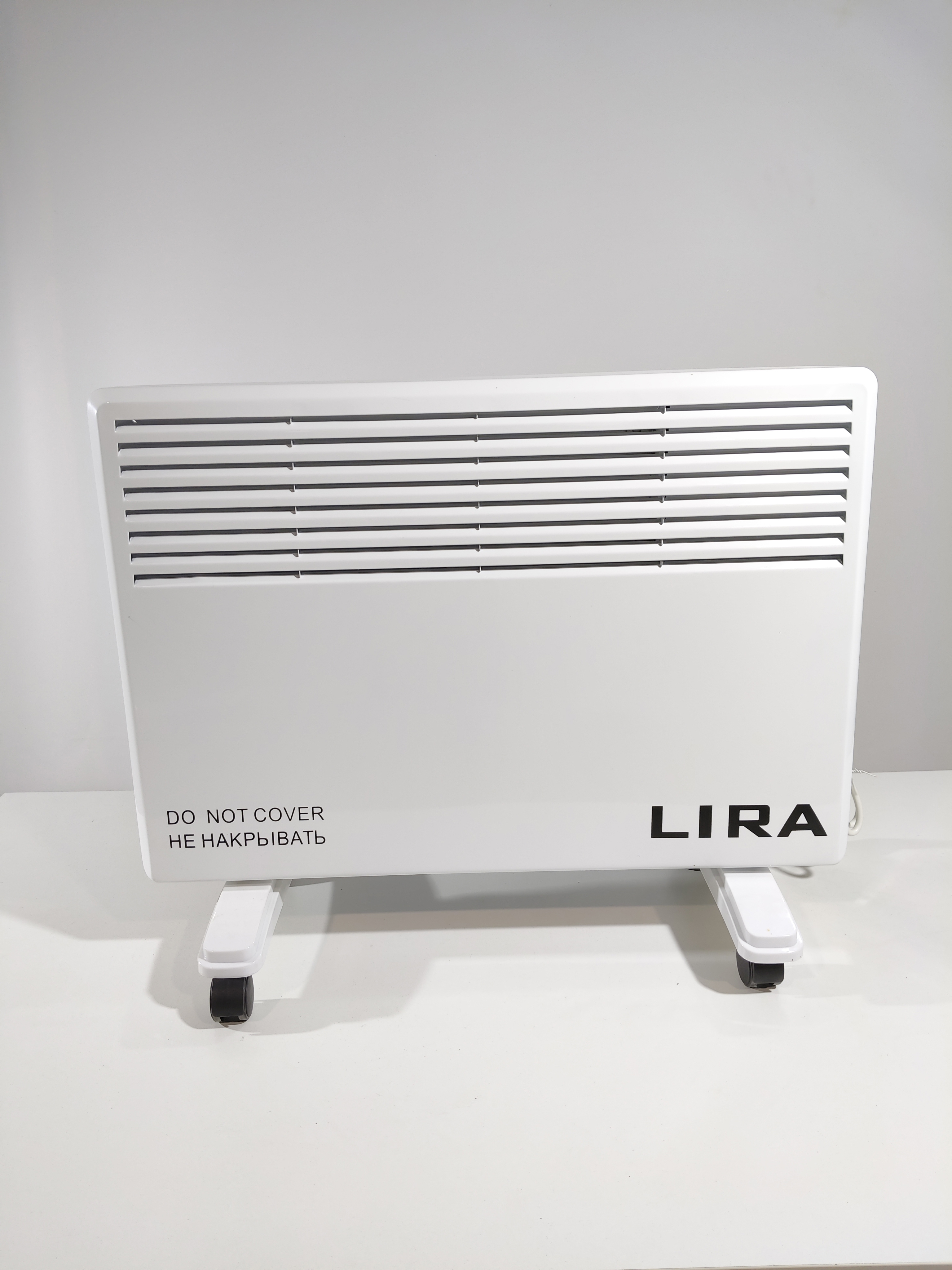 Изображение товара Конвектор электрический Lira с электромеханическим термостатом 1700 Вт Изображение товара Конвектор электрический Lira с электромеханическим термостатом 1700 Вт