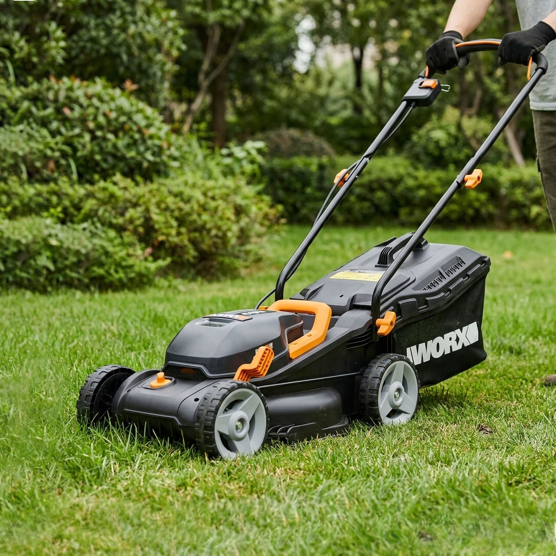 Изображение товара Аккумуляторная газонокосилка Worx WP770E 40В 34 см двух аккумуляторов